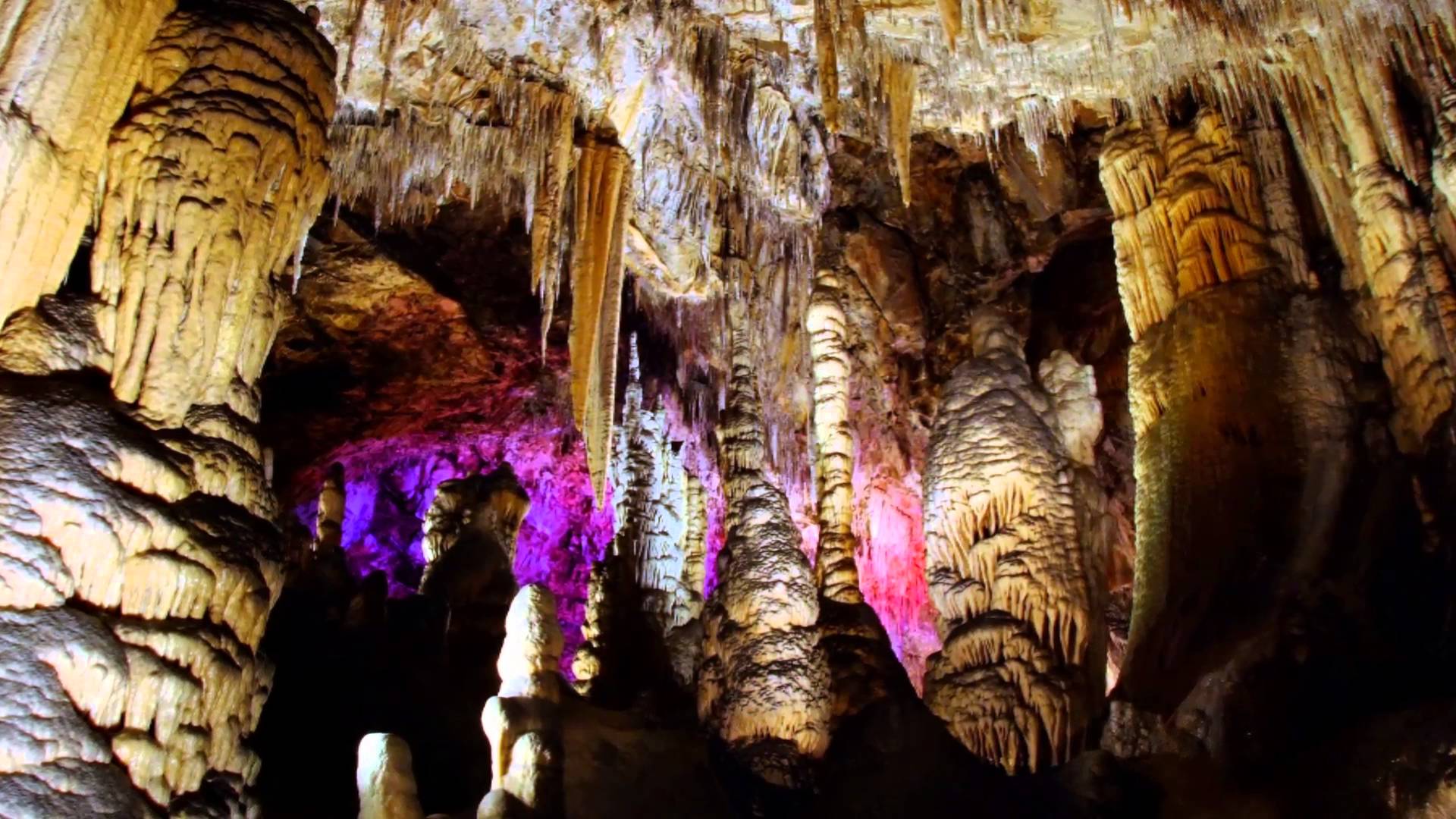 La grotte des Canalettes MovenFlight